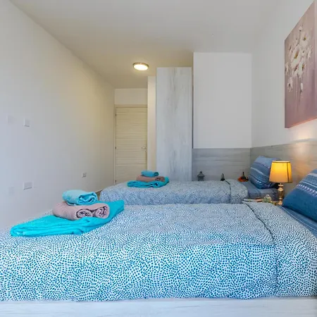 Spacious Brand New Hb Balcony 3 Bdr 2 Bth Bugibba Daire St. Paul's Bay