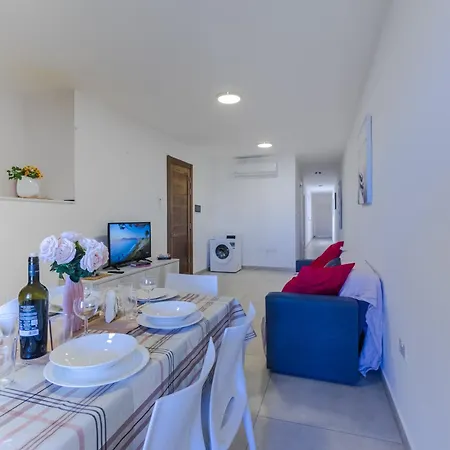 Daire Spacious Brand New Hb Balcony 3 Bdr 2 Bth Bugibba St. Paul's Bay