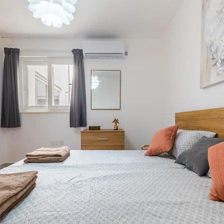 Spacious Brand New Hb Balcony 3 Bdr 2 Bth Bugibba Daire St. Paul's Bay