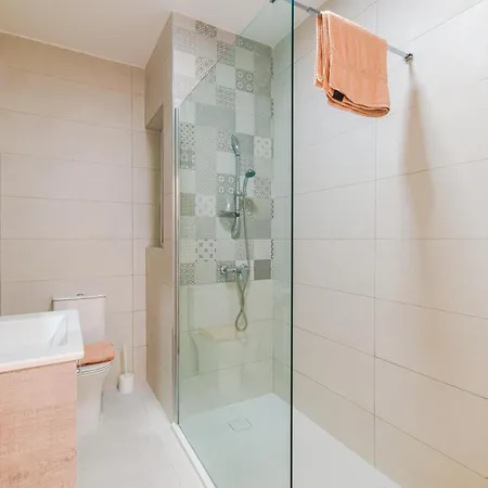 Daire Spacious Brand New Hb Balcony 3 Bdr 2 Bth Bugibba *