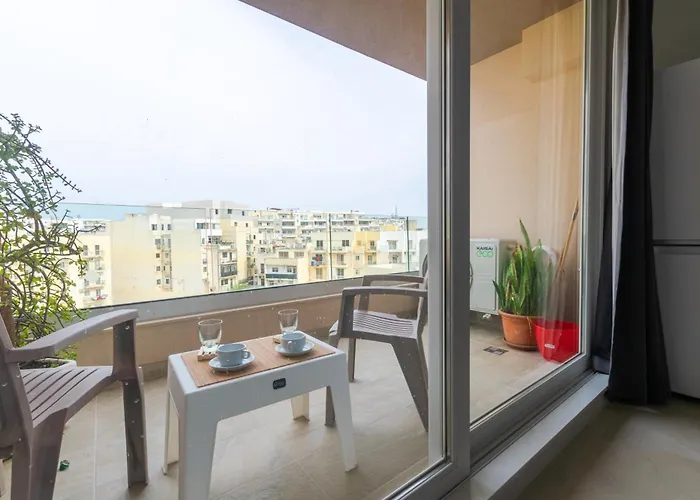 Spacious Brand New Hc Balcony 3 Bdr 2 Bth Bugibba