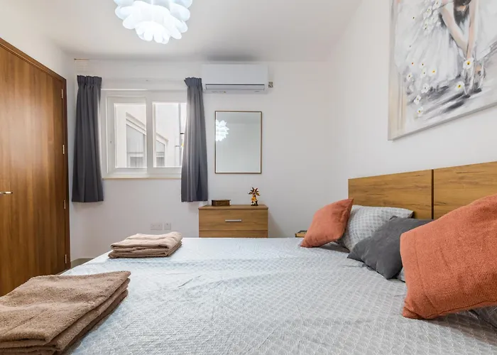 Spacious Brand New Hc Balcony 3 Bdr 2 Bth Bugibba Apartment St. Paul's Bay