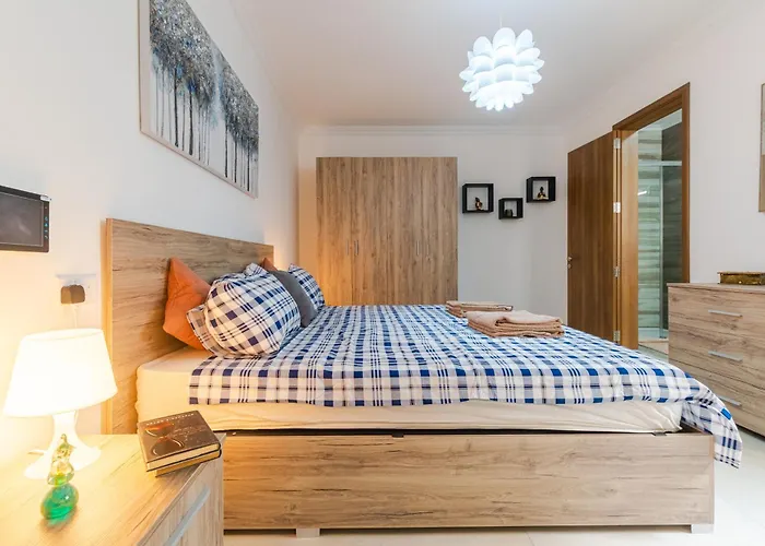 Spacious Brand New Hc Balcony 3 Bdr 2 Bth Bugibba